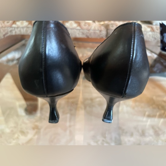 Quiet Luxury is Trending! Elegant Italian leather Pollignanno Al Mare Pumps - Picture 4 of 7